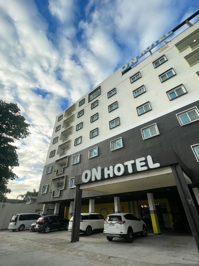 On Hotel Friendship Ángeles Extérieur photo