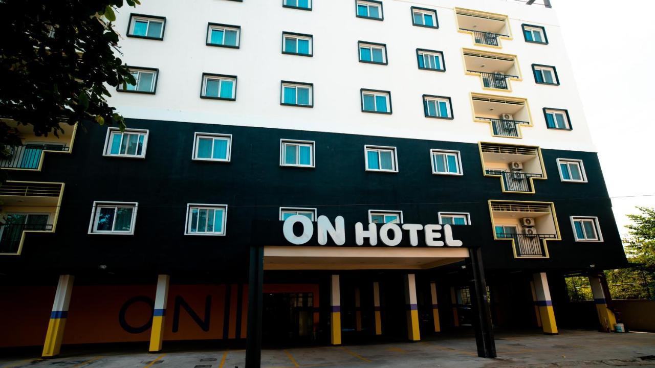 On Hotel Friendship Ángeles Extérieur photo